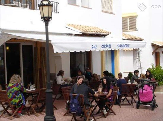 Cafe Girasol Panaderia