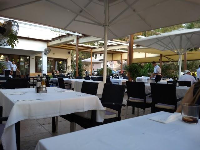 Can Jaume Restaurante y Beach Bar IBIZA