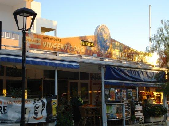 Vincent's Bar Portinatx