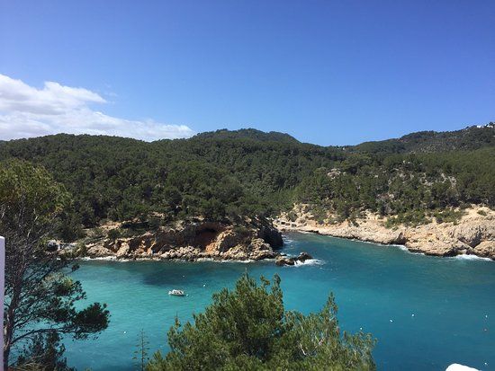 Port de Sant Miquel Beach