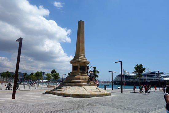 el Monumento a los Corsarios